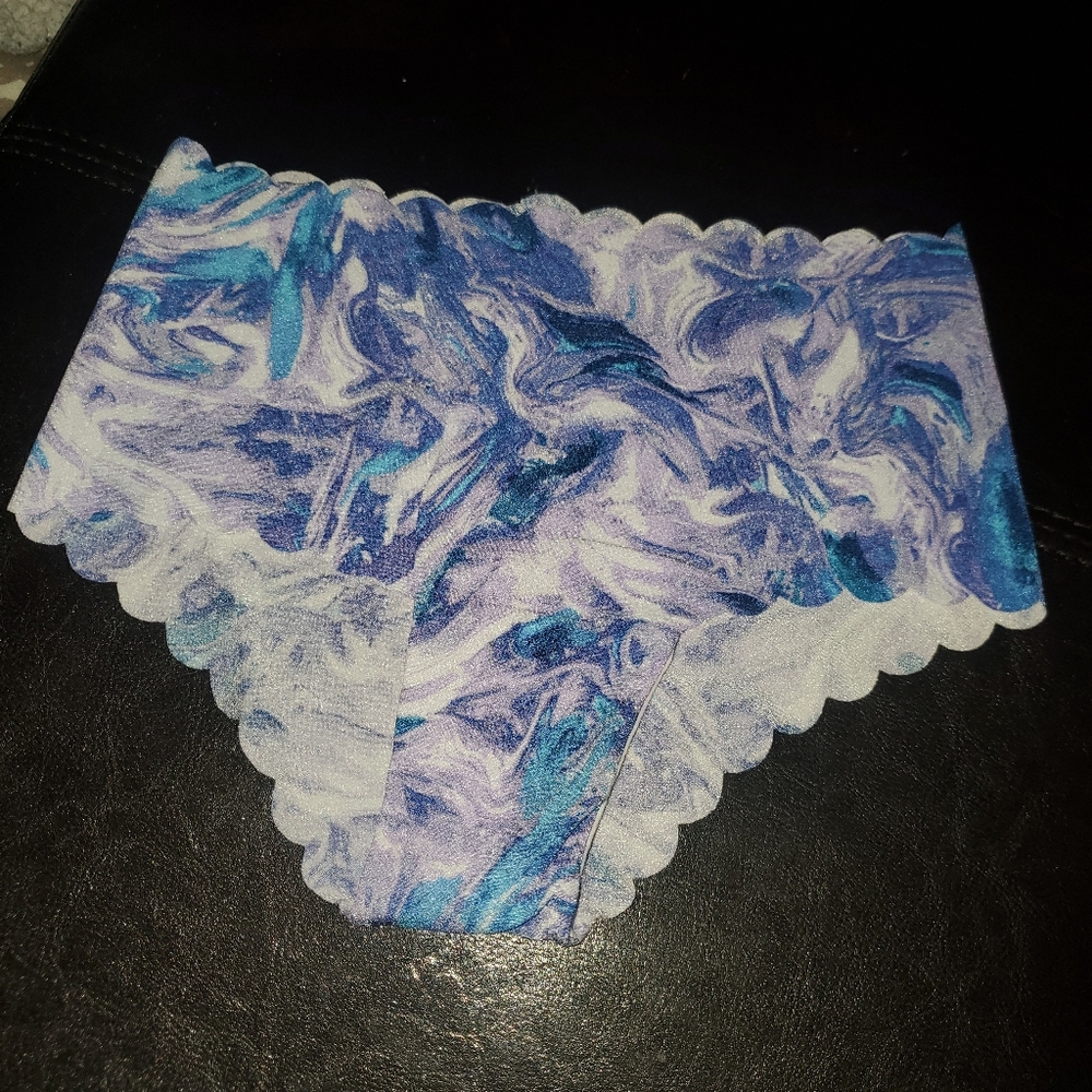 Victoria's Secret Blue and White Swirl Pantie